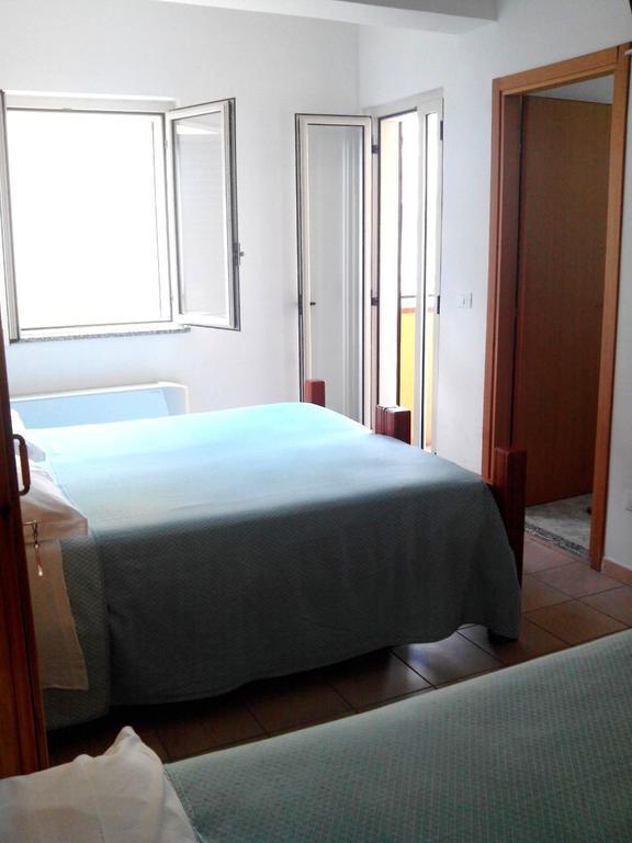 Hotel Celestina Villapiana Zimmer foto
