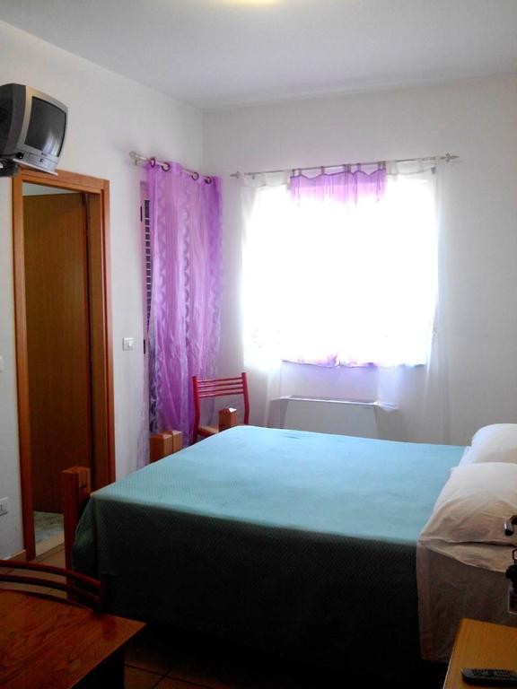 Hotel Celestina Villapiana Zimmer foto
